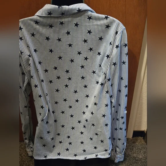 Eden & Olivia soft blue stripped star button front tie bottom top szM - Picture 8 of 8